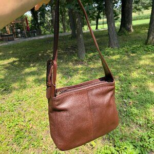 Vintage Coach Mahogany Flatiron Zip 4174